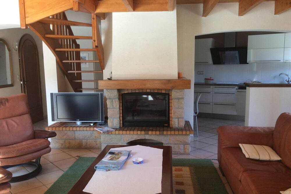 Photo of Livingroom in Jard-sur-Mer
