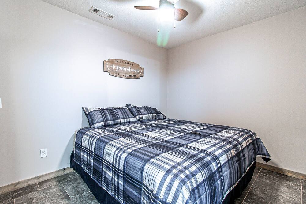Photo of Bedroom in Van Buren