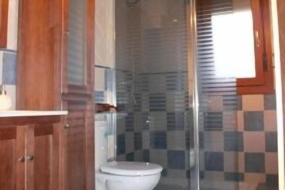 Photo of Bathroom in Garisoain