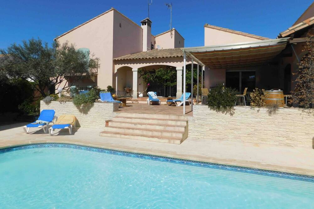 Photo of Outdoor in Villetelle