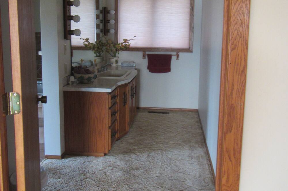 Photo of Bathroom in Parkers Prairie