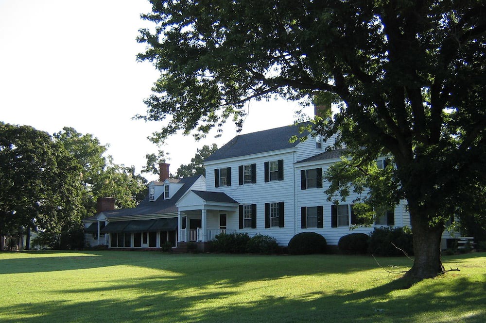 Photo of Outdoor in Davis Wharf