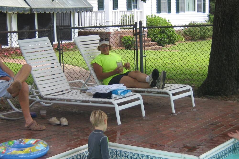 Photo of Outdoor in Davis Wharf