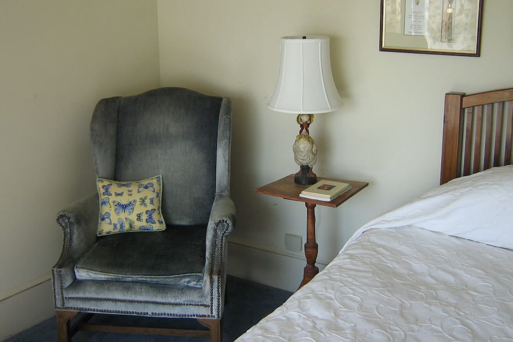 Photo of Bedroom in Davis Wharf