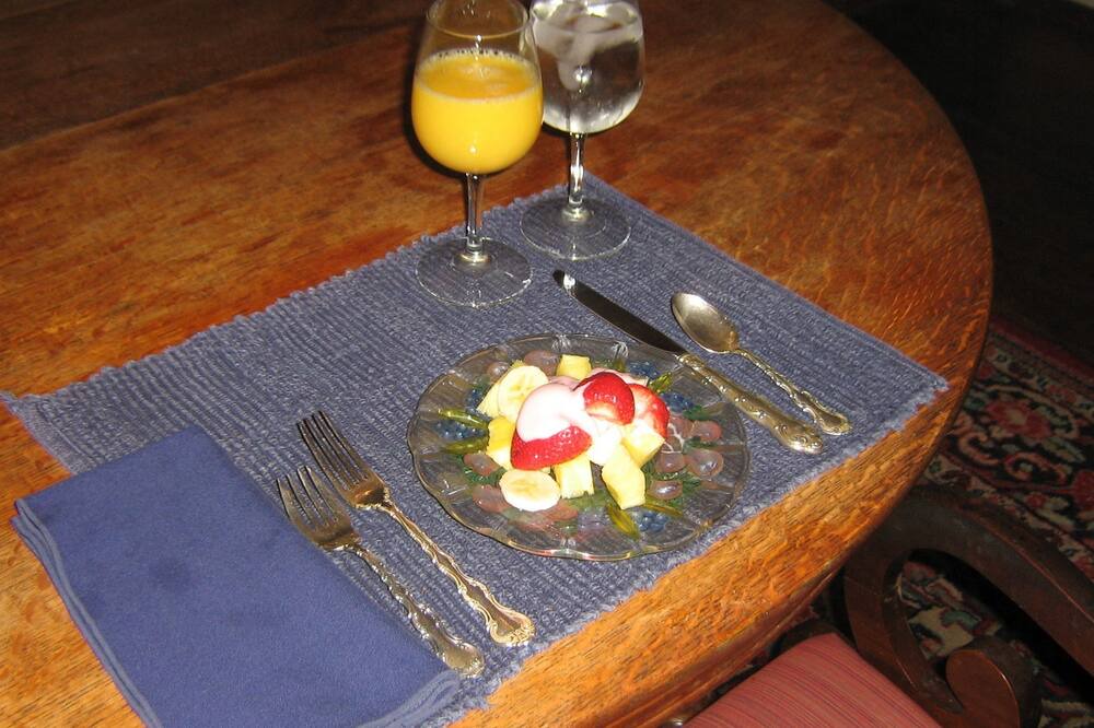 Photo of Others in Davis Wharf