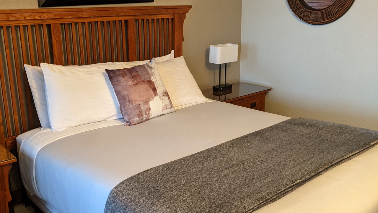 Photo of Bedroom in Eastsound