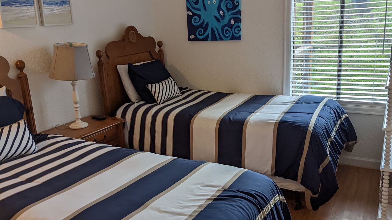 Photo of Bedroom in Eastsound