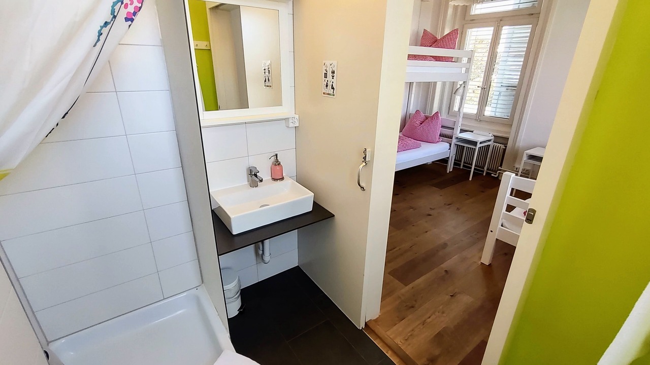 Photo of Bathroom in Unterseen