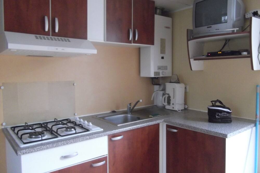 Photo of Kitchen in Rogny-les-Sept-Ecluses