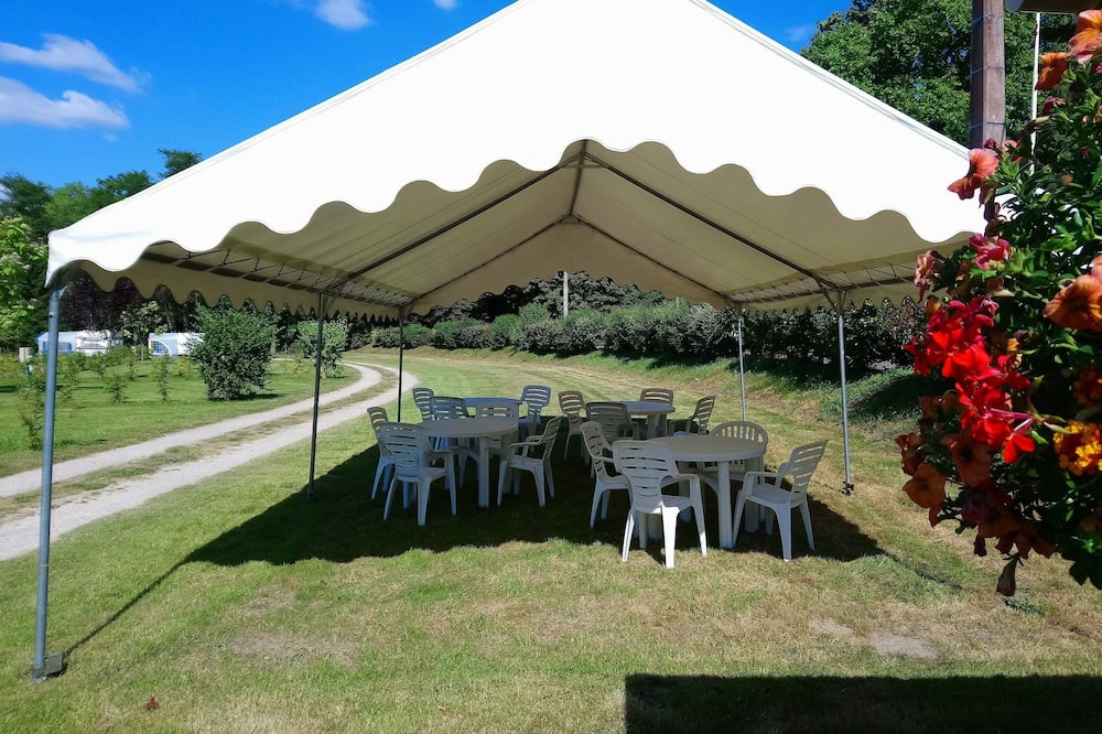 Photo of Outdoor in Rogny-les-Sept-Ecluses