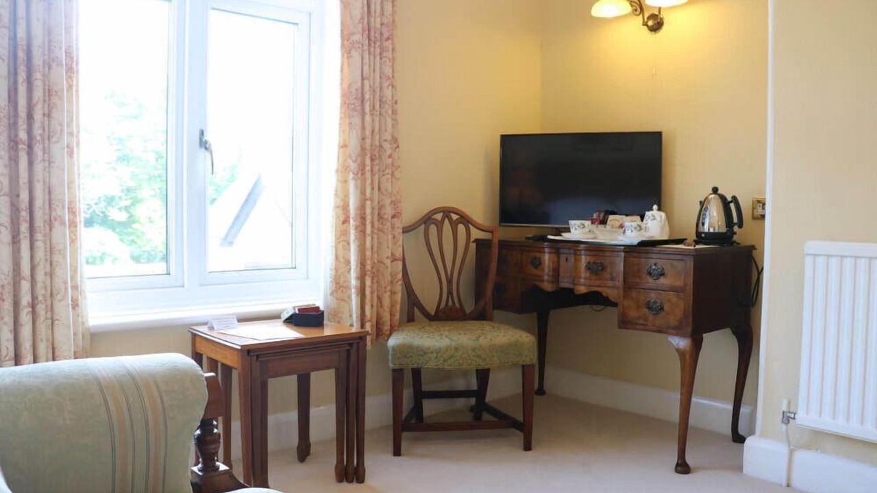 Photo of Bedroom in Budleigh Salterton