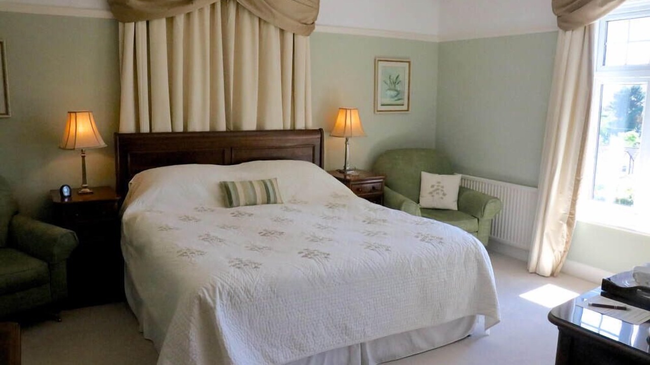 Photo of Bedroom in Budleigh Salterton