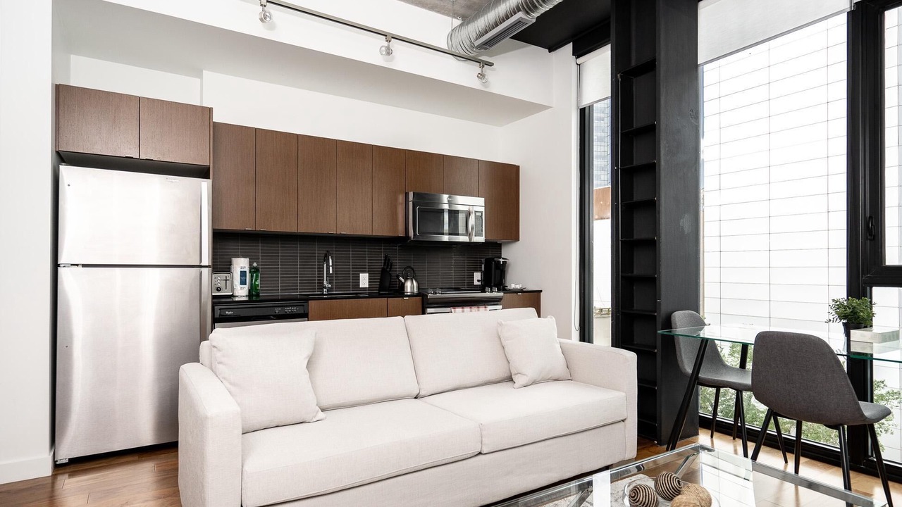 Photo of Livingroom in Downtown Winnipeg