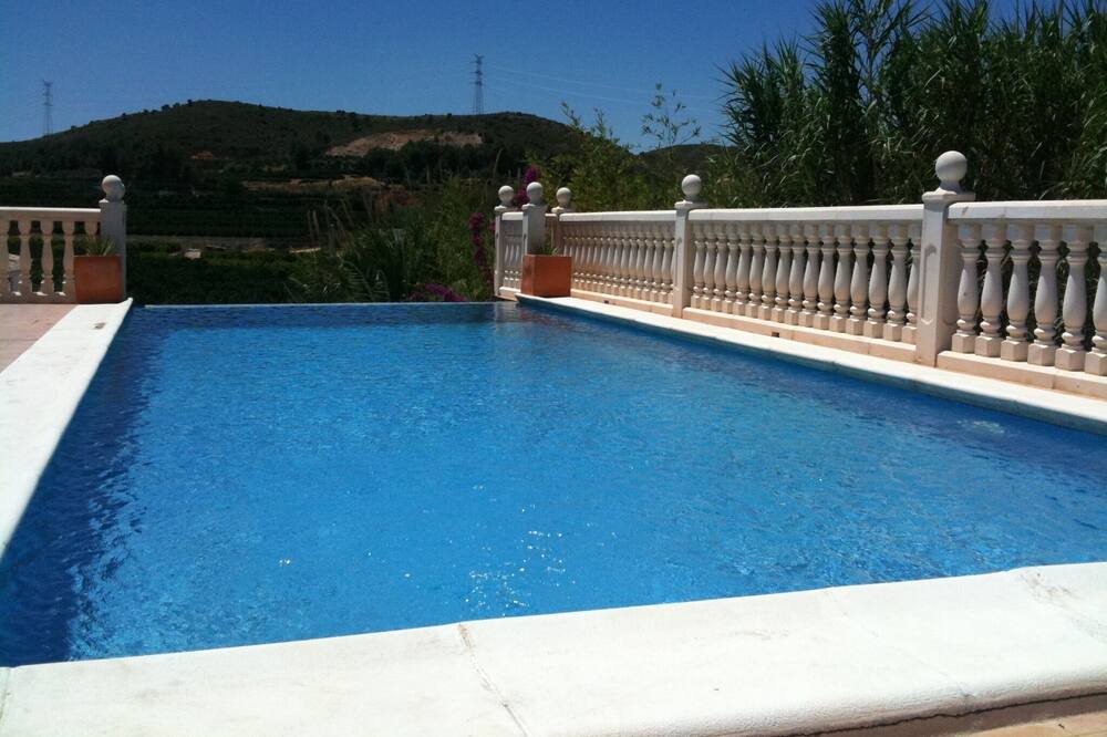 Photo of Outdoor in Alberic