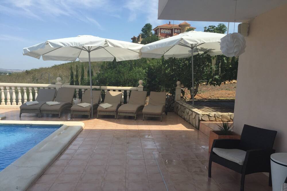 Photo of Outdoor in Alberic