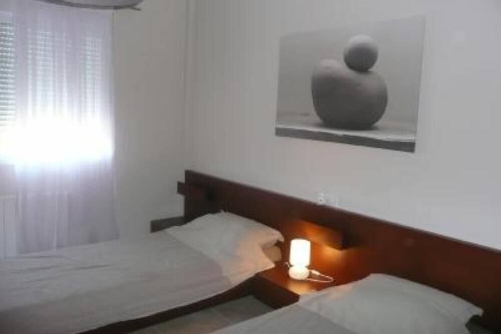 Photo of Bedroom in Alberic