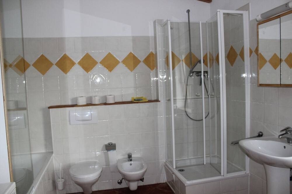 Photo of Bathroom in Aspiran