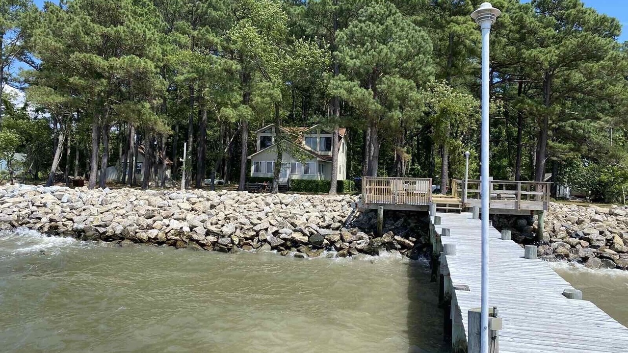 Photo of Others in Deal Island