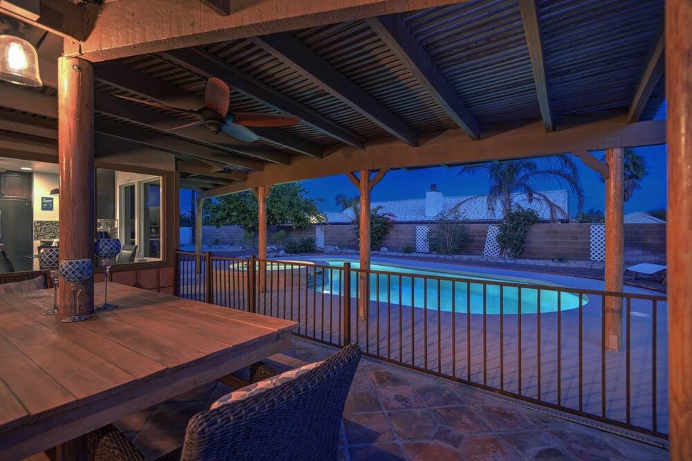 Photo of Patio Balcony in Desert Park Estates