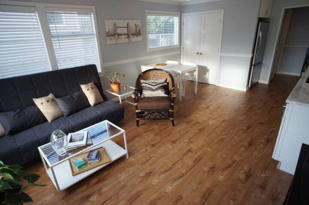 Photo of Bedroom in Burien