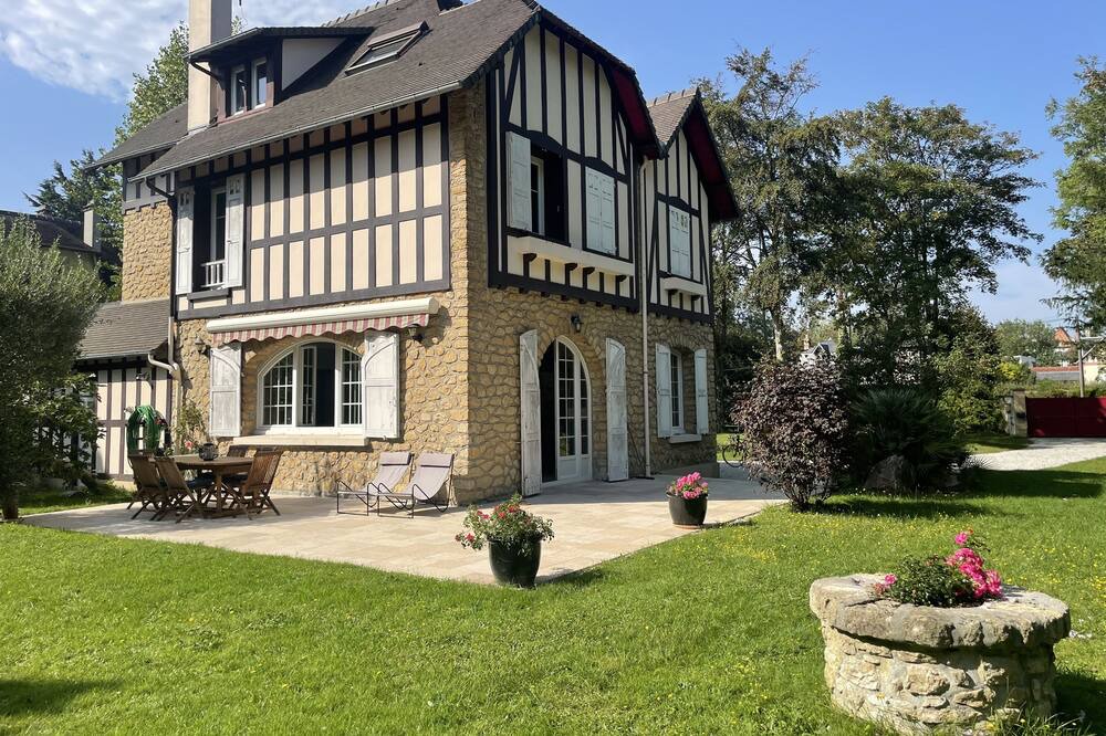 Photo of Outdoor in Le Home