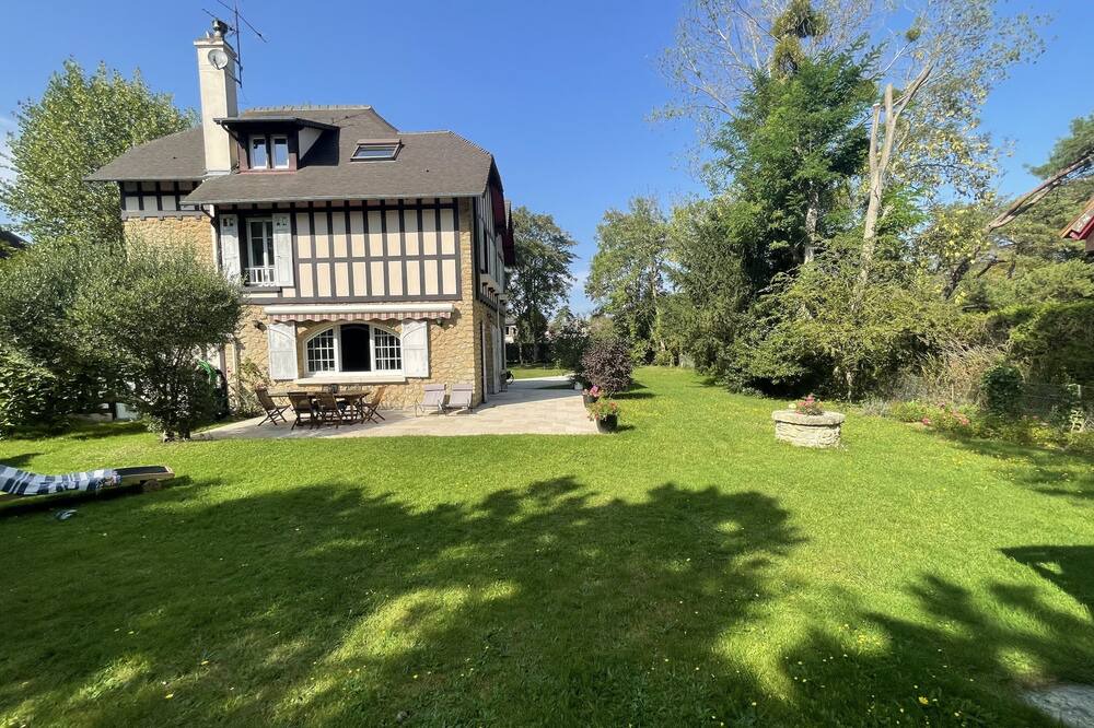 Photo of Outdoor in Le Home