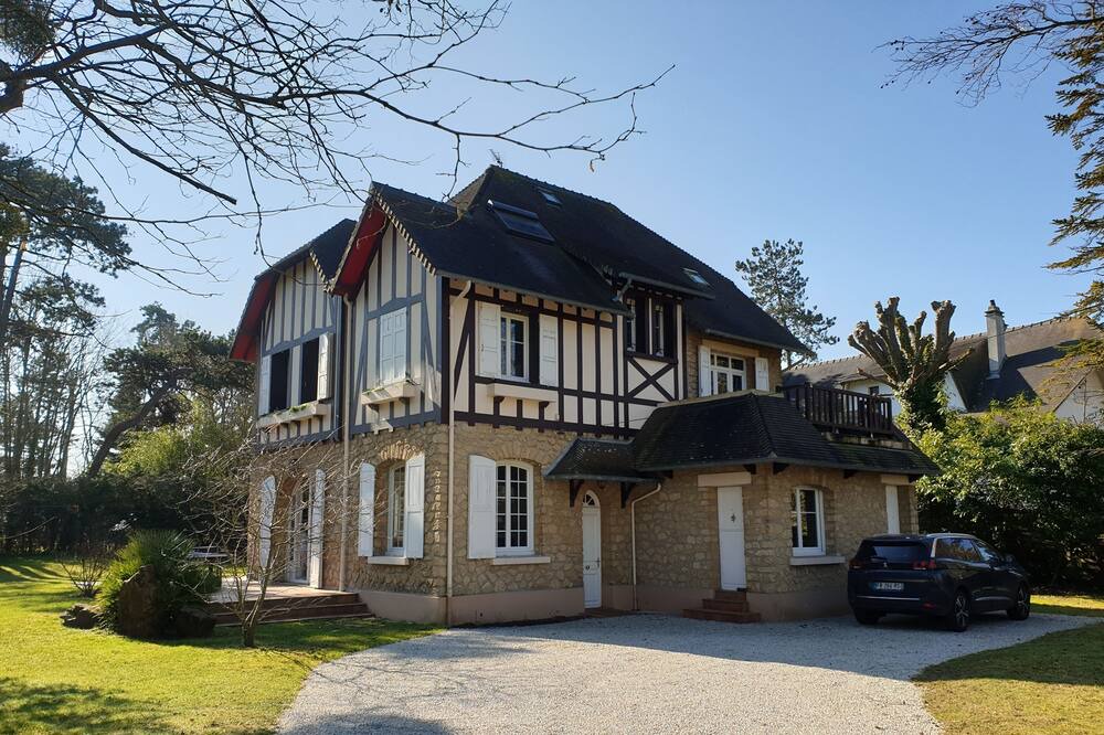 Photo of Outdoor in Le Home
