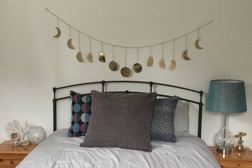 Photo of Bedroom in Milford