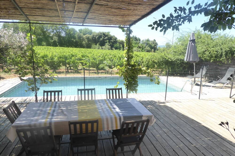 Photo of Outdoor in Bagnols-sur-Ceze