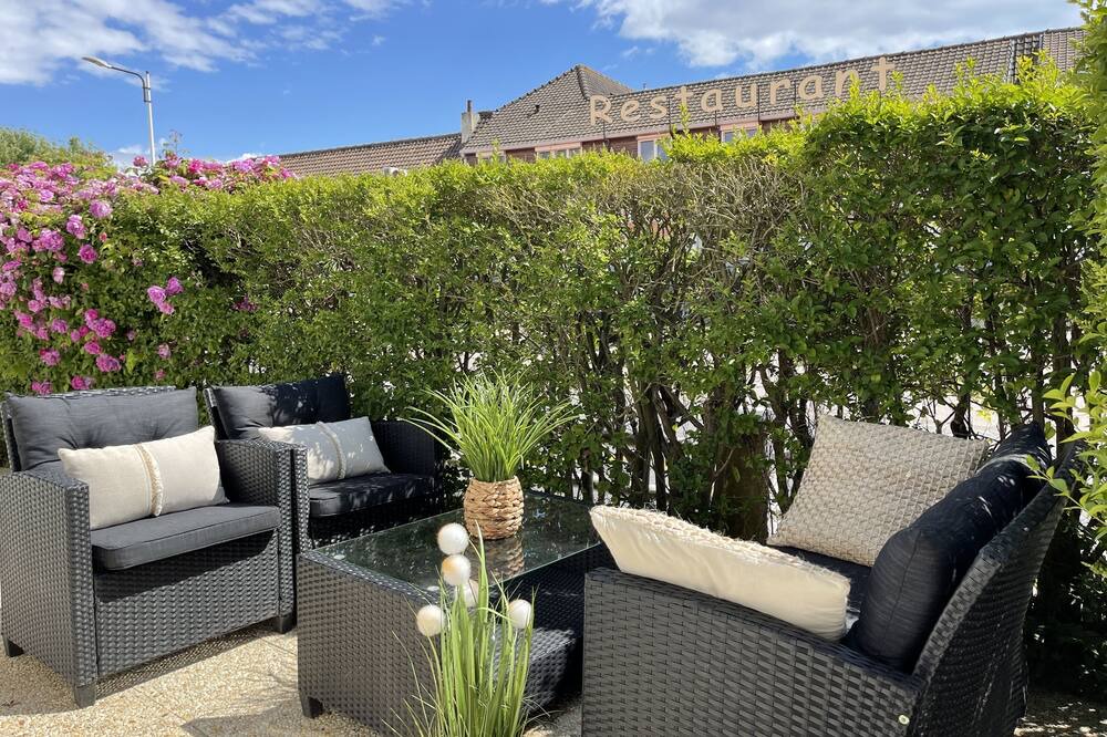 Photo of Patio Balcony in Escalles