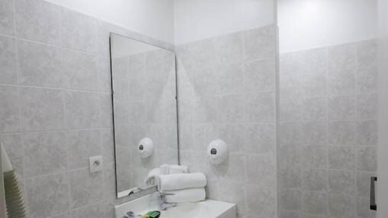 Photo of Bathroom in Bagneres-de-Luchon