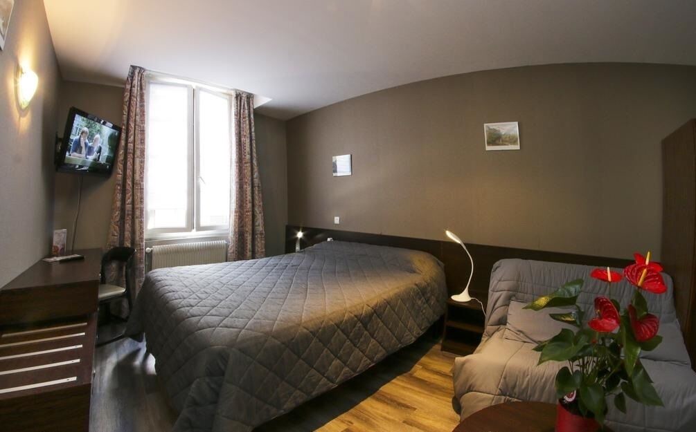 Photo of Bedroom in Bagneres-de-Luchon