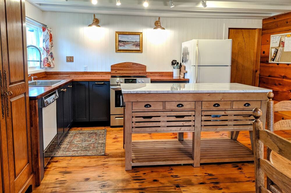 Photo of Kitchen in Town of Scriba
