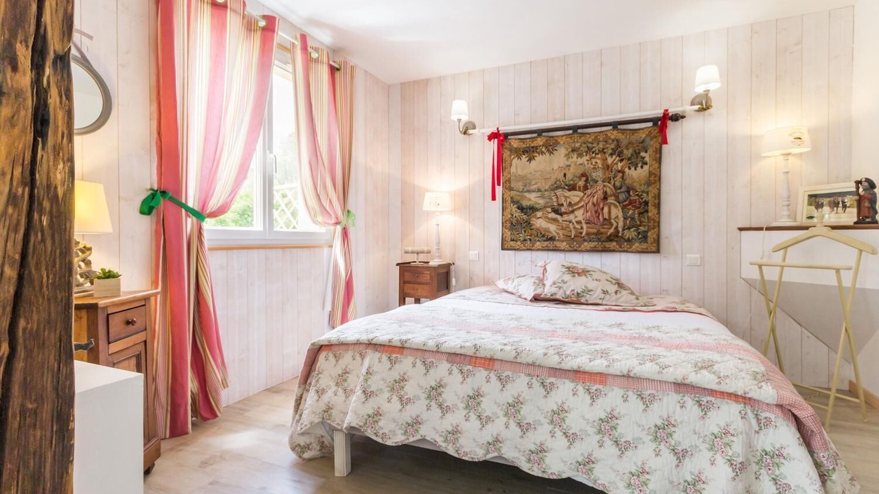 Photo of Bedroom in Nort-sur-Erdre
