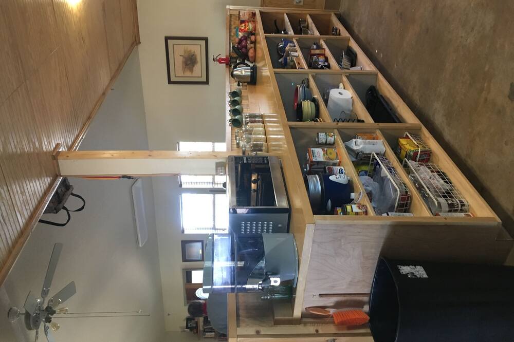 Photo of Bedroom in Bastrop