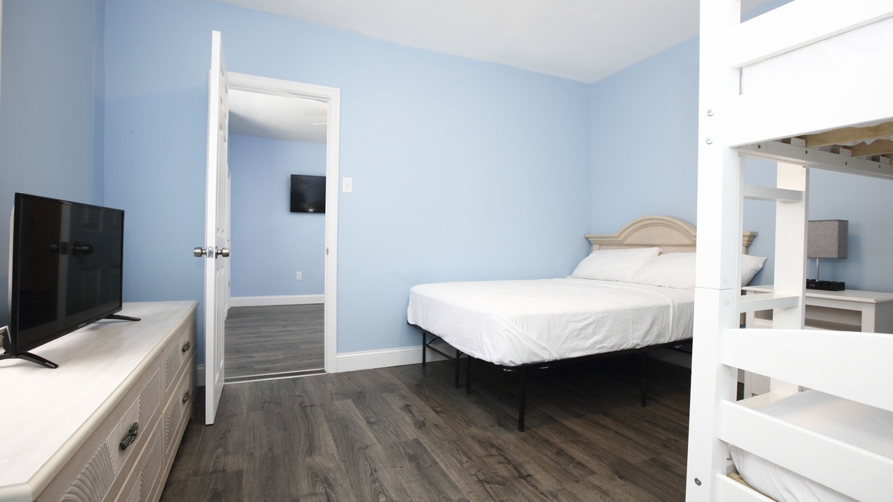 Photo of Bedroom in Wildwood