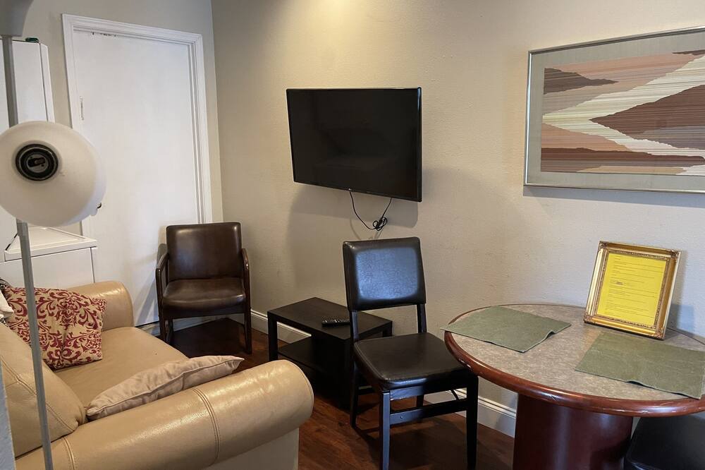 Photo of Livingroom in North Dallas