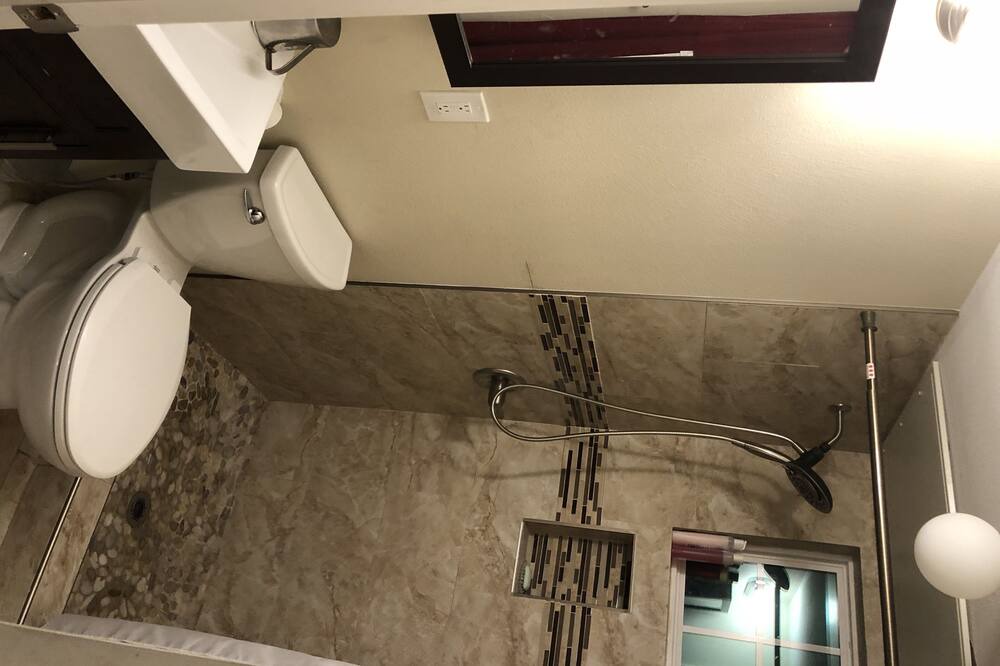 Photo of Bathroom in North Dallas