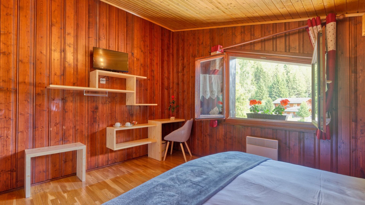 Photo of Bedroom in Bourg-Saint-Pierre