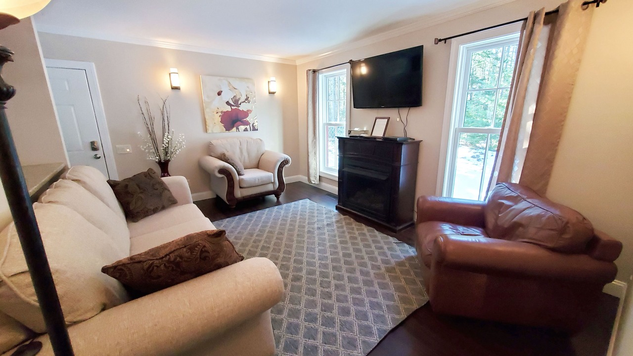 Photo of Livingroom in Lamoine