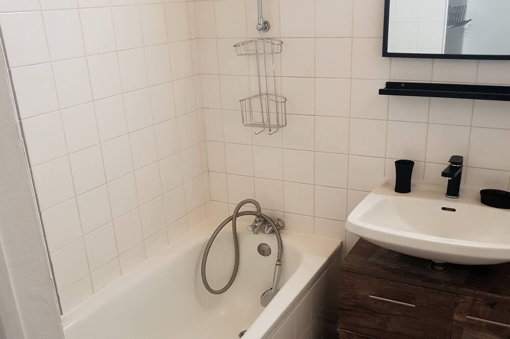 Photo of Bathroom in La Roche-sur-Yon