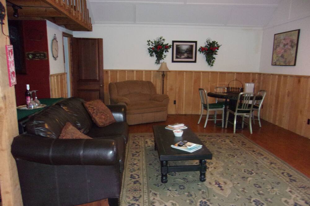 Photo of Livingroom in Sparta