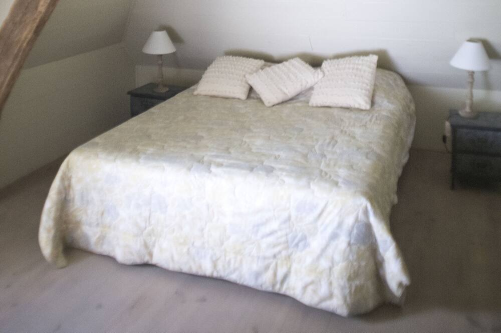 Photo of Bedroom in Fatouville-Grestain
