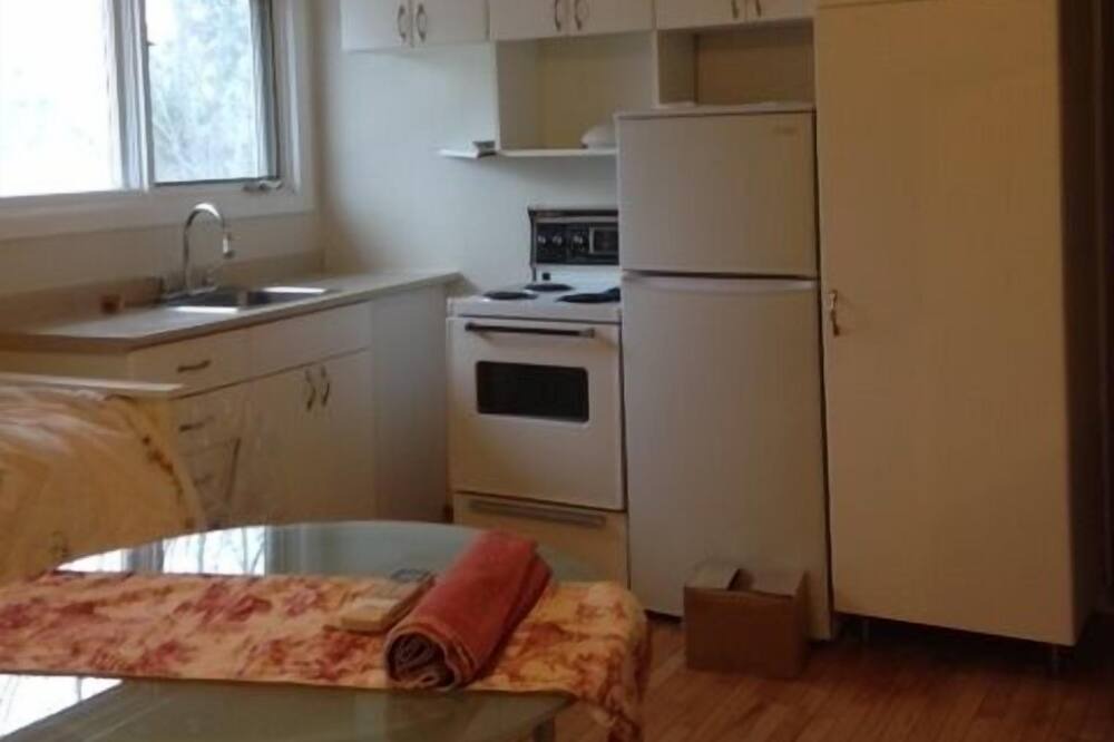 Photo of Bedroom in Ottawa Division
