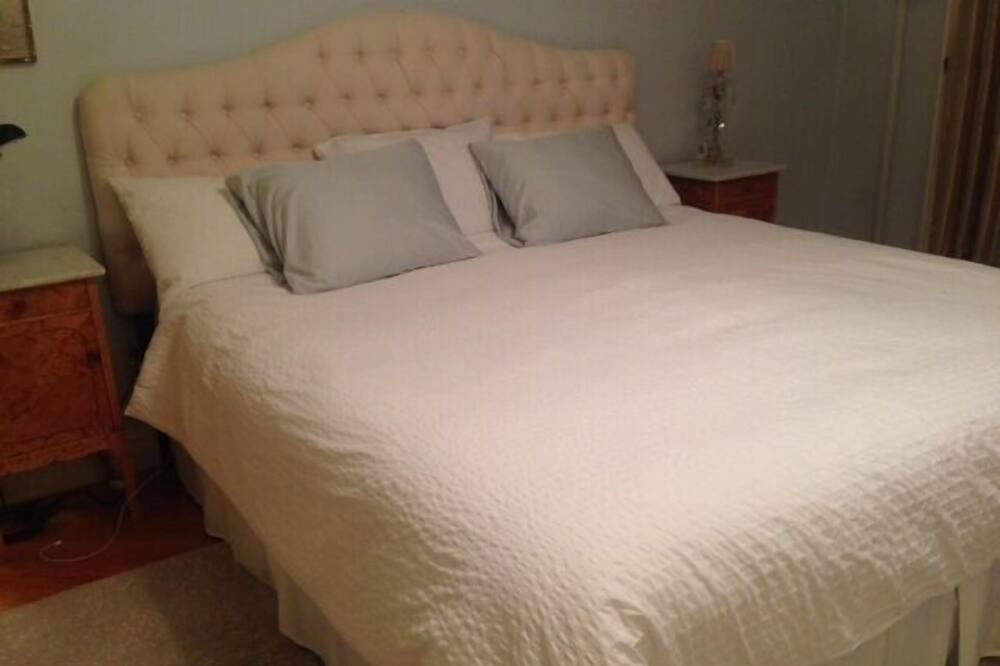 Photo of Others in Carroll Gardens