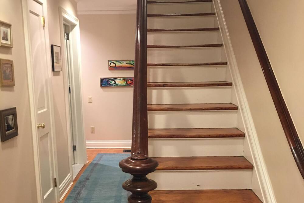 Photo of Others in Carroll Gardens