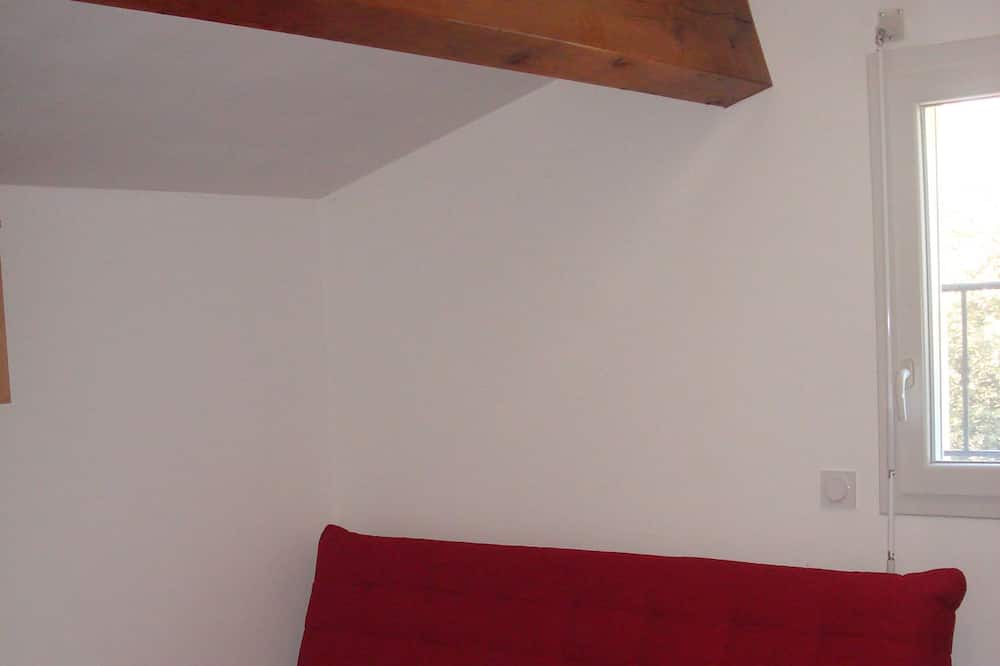 Photo of Livingroom in Jouques