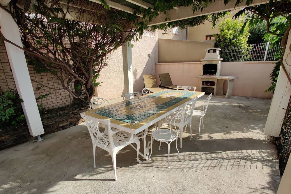 Photo of Patio Balcony in Port-Vendres