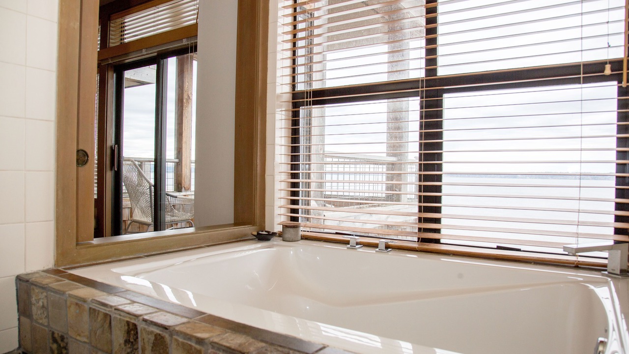 Photo of Bathroom in Langley