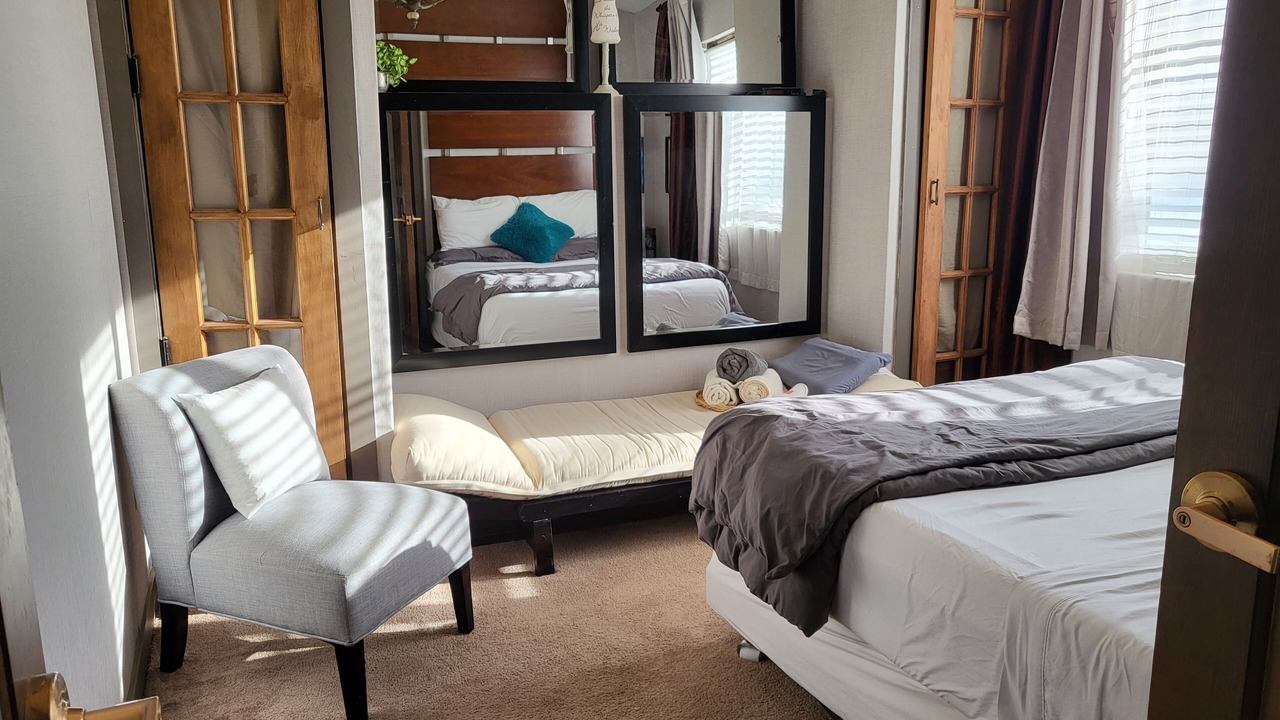 Photo of Bedroom in Drexel
